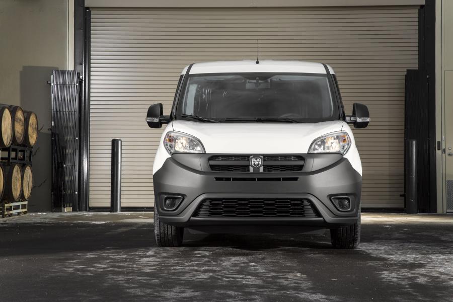  Dodge Ram ProMaster City Tradesman Cargo 2015 года  (фото 4 из 30)